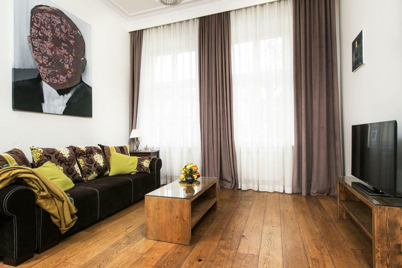 Old Town Brigue Apartment By Otium Cracovia Exterior foto