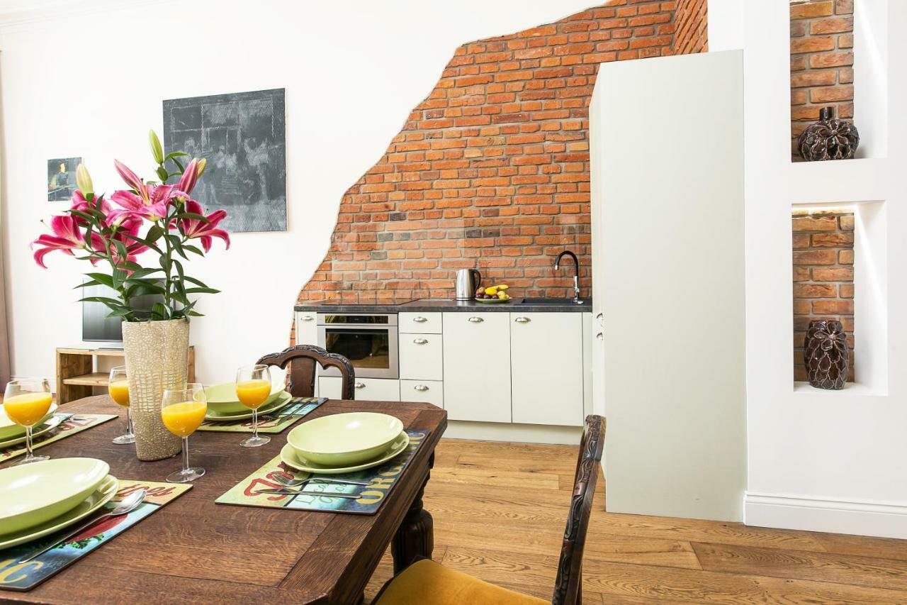 Old Town Brigue Apartment By Otium Cracovia Exterior foto