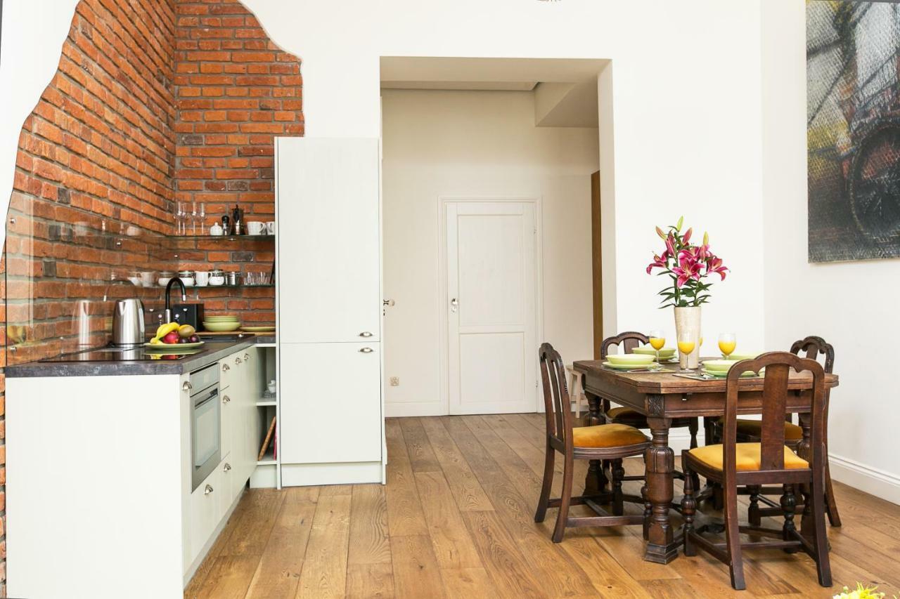 Old Town Brigue Apartment By Otium Cracovia Exterior foto